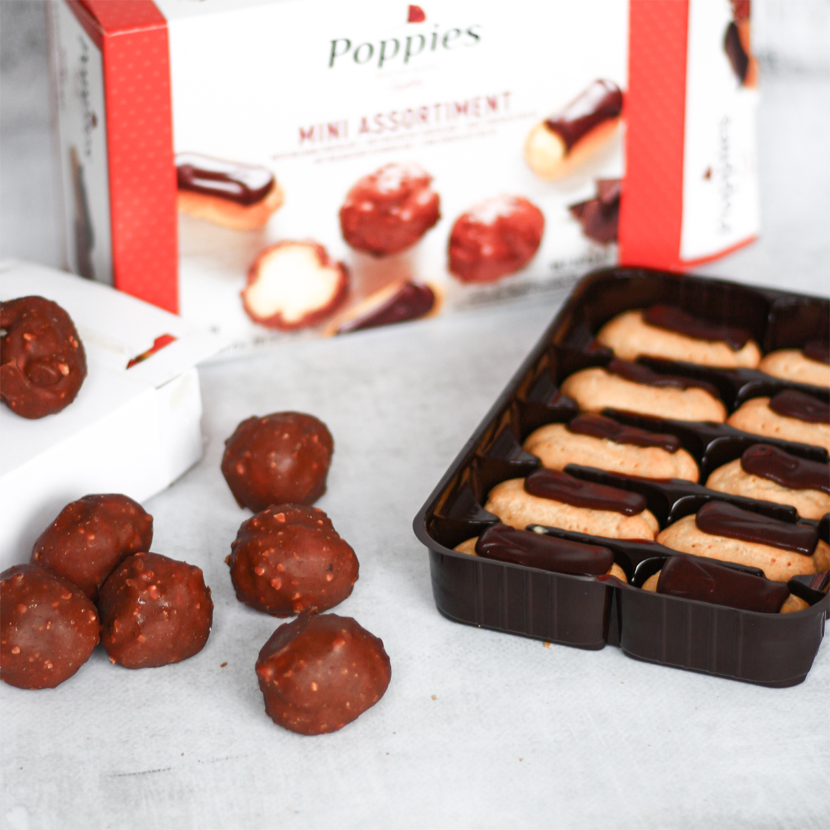 Эклеры с ванильной начинкой, профитроли сливочные в шоколаде  изображение 1