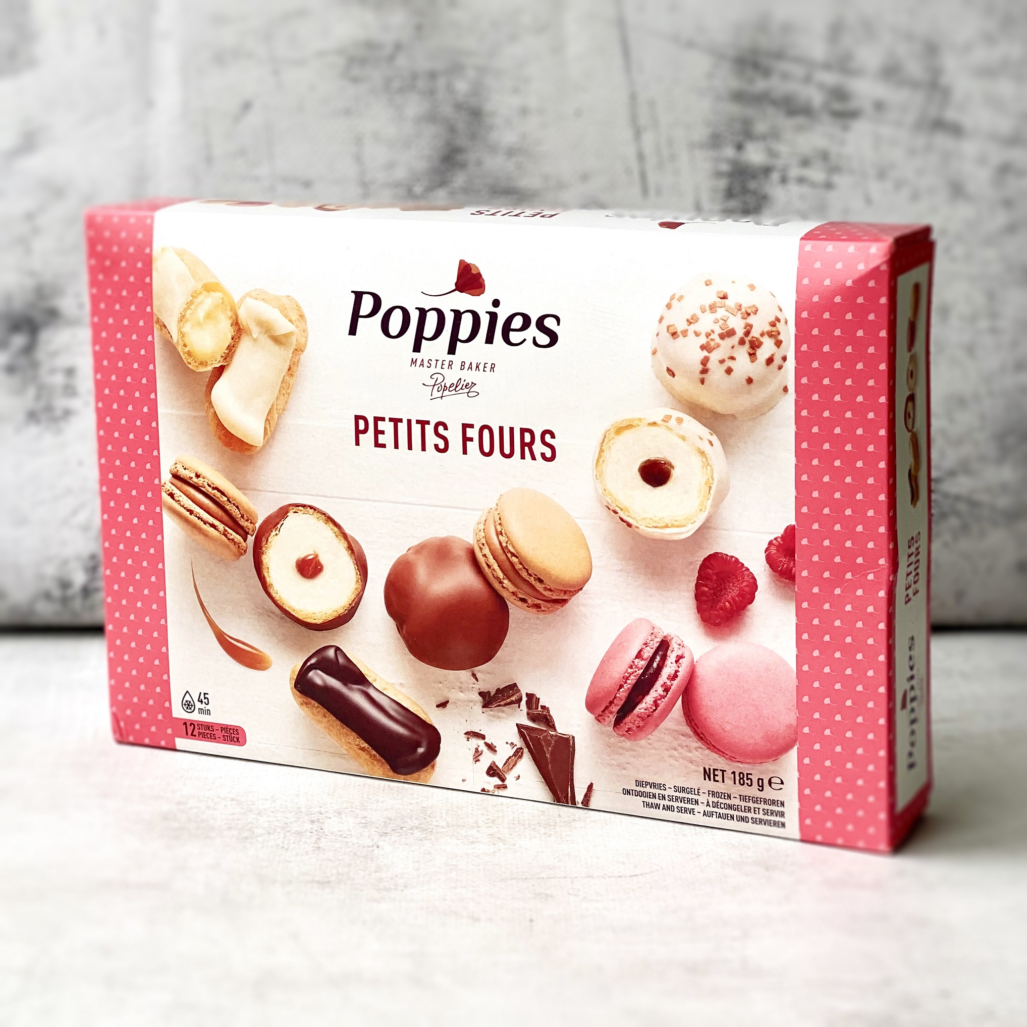 Ассорти (макаруны, профитроли, мини эклеры) изображение 4