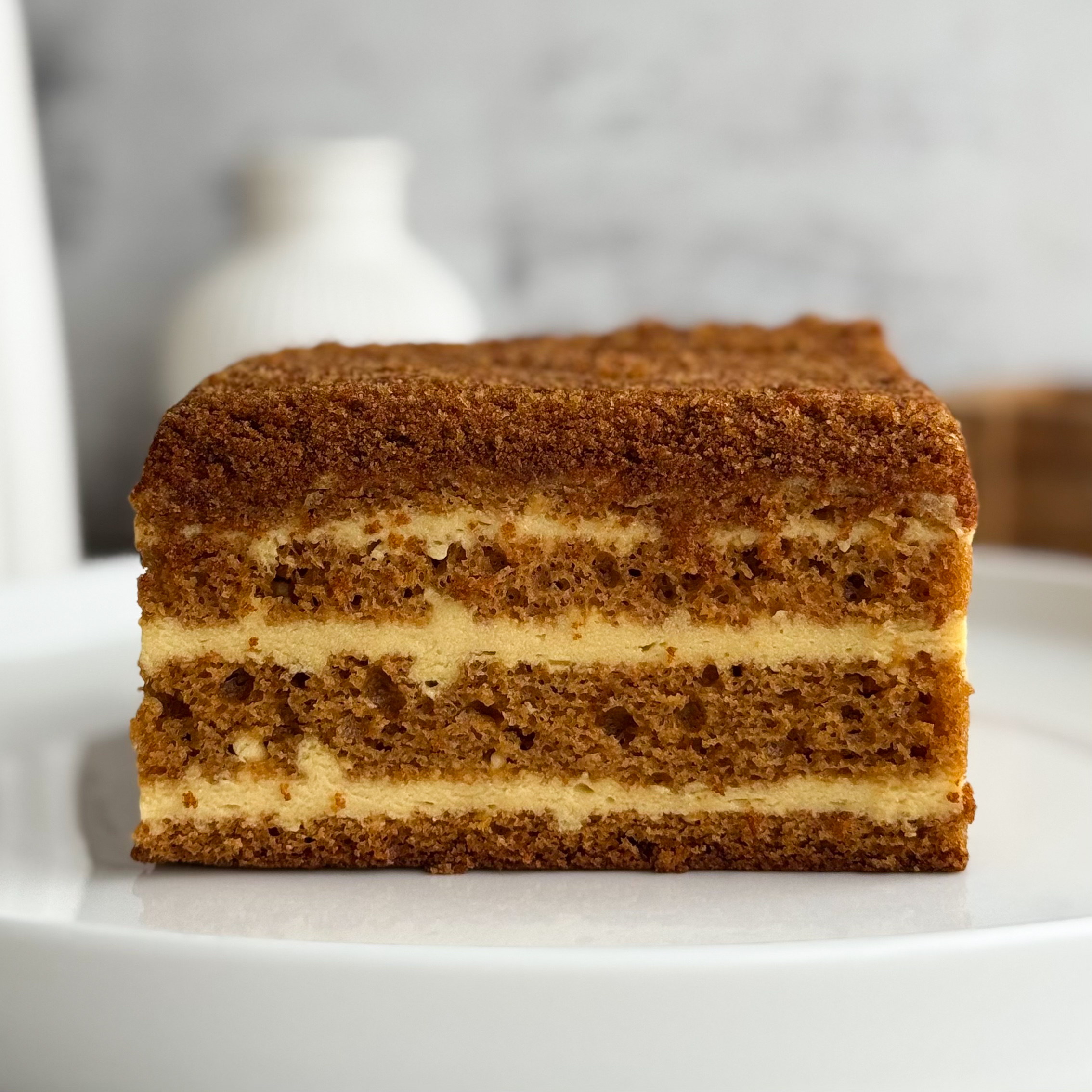 Классический медовик с традиционным вкусом в формате бенто в индивид.упаковке изображение 2