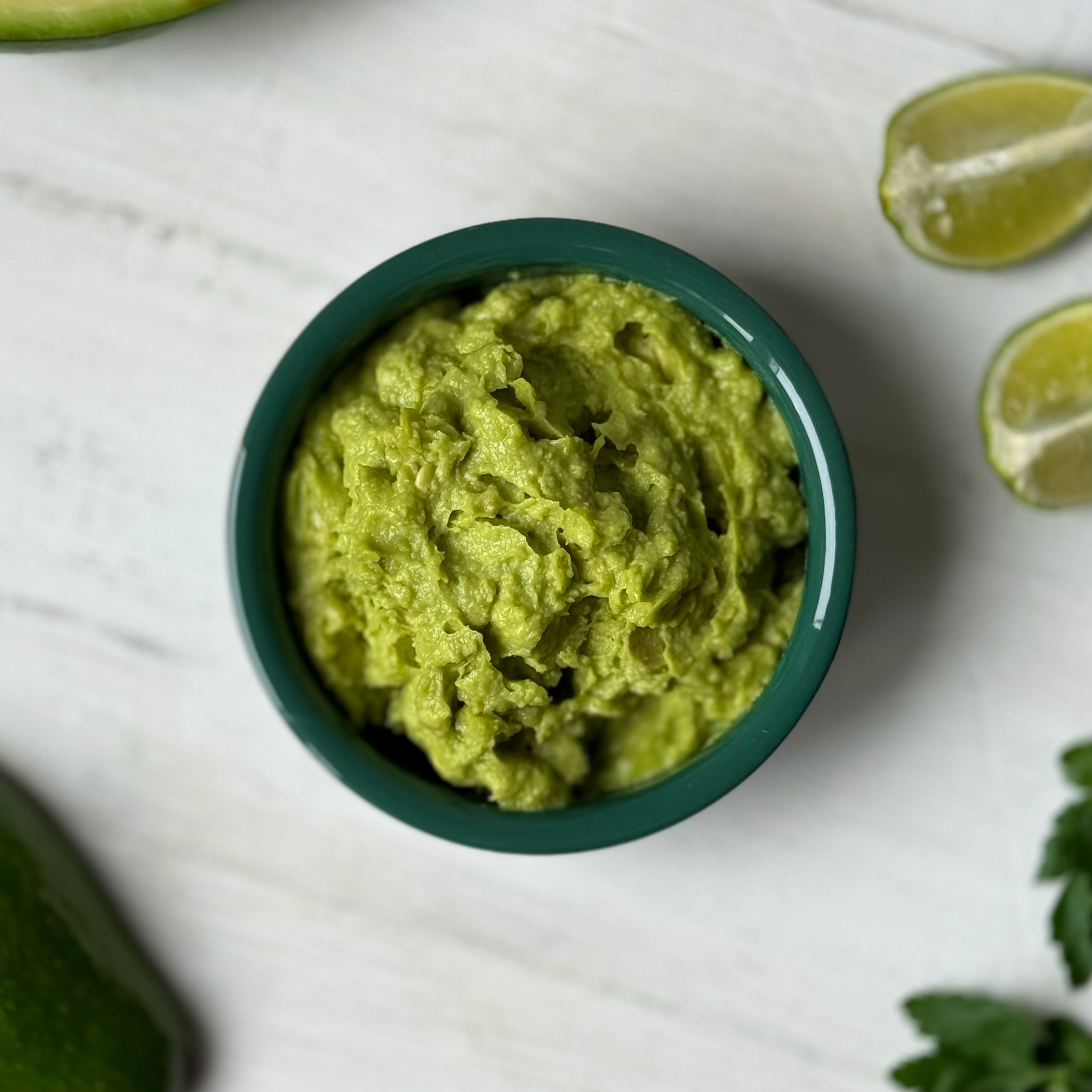 Пюрированная закуска из авокадо с черной кожей сорта HASS изображение 4