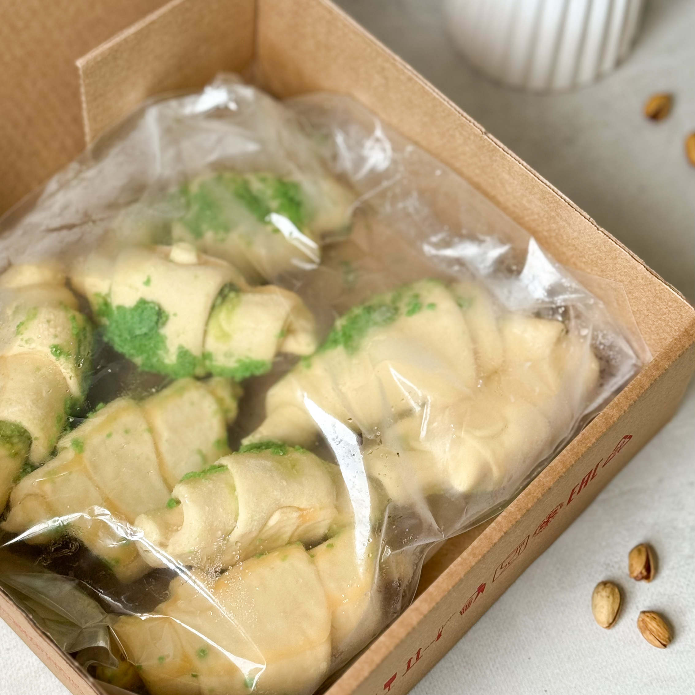 Круассан для выпекания с фисташковой начинкой изображение 5