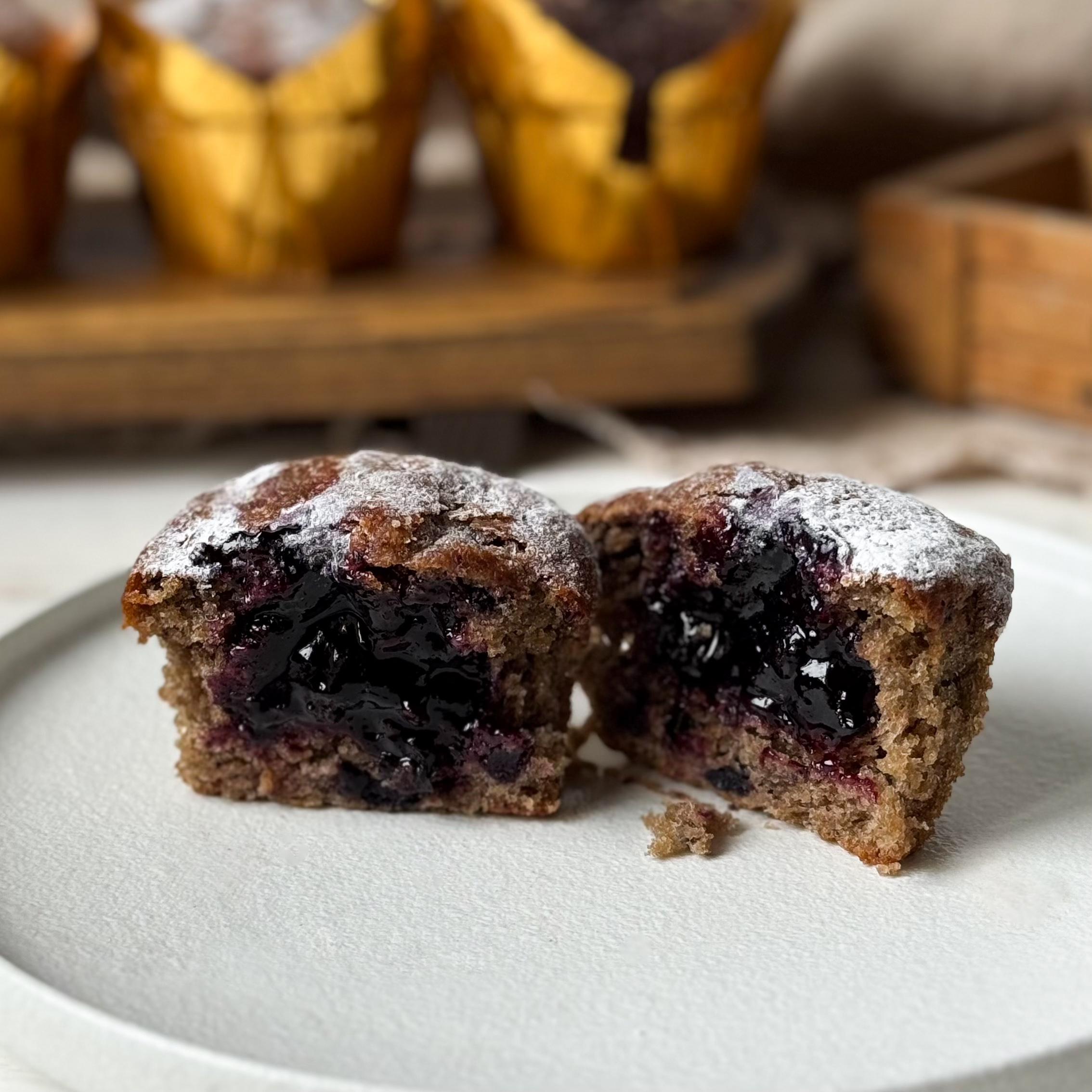 Ассорти маффинов из 3-х вкусов: черничный, шоколадный, апельсиновый изображение 10