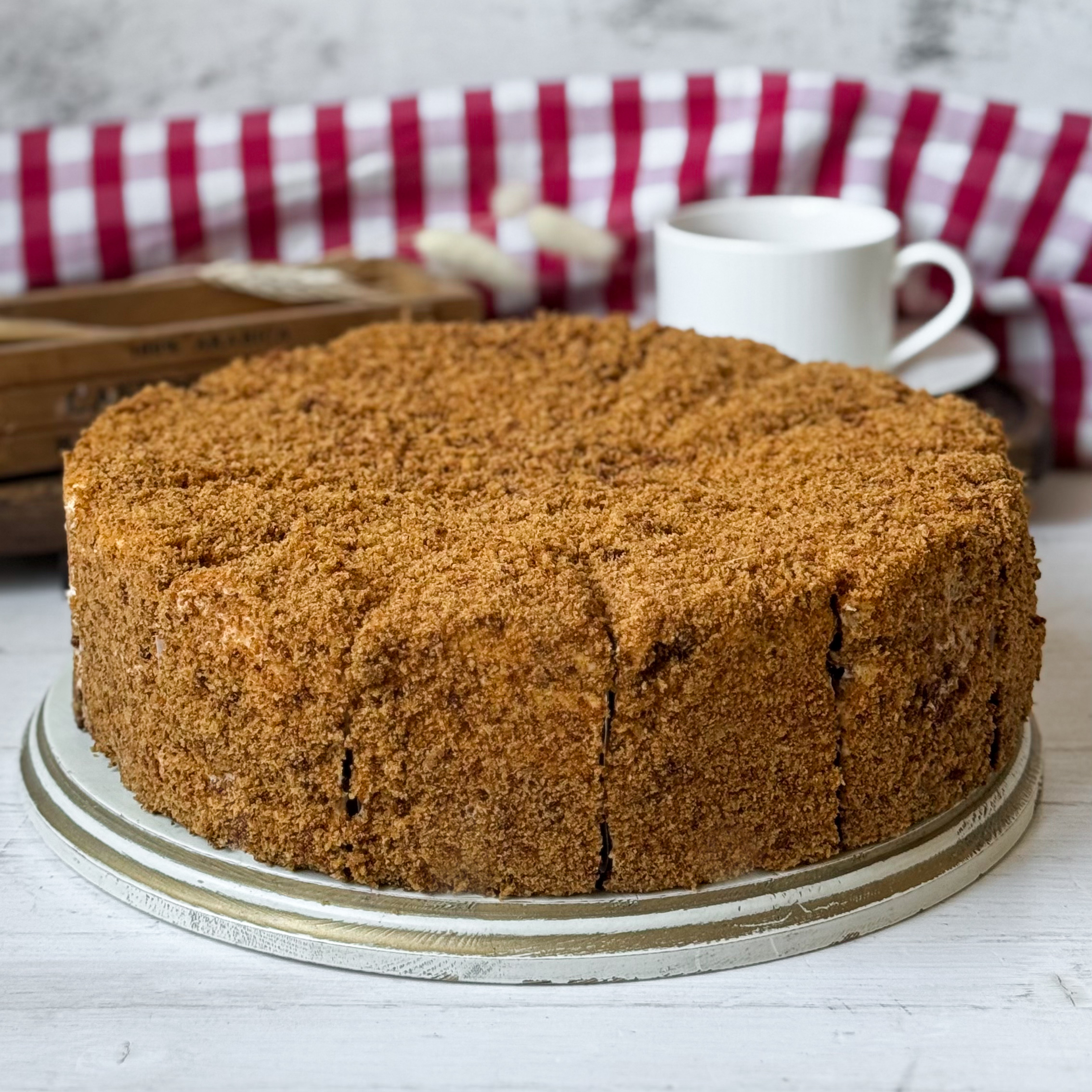 Класический медовик с традиционным вкусом. изображение 10