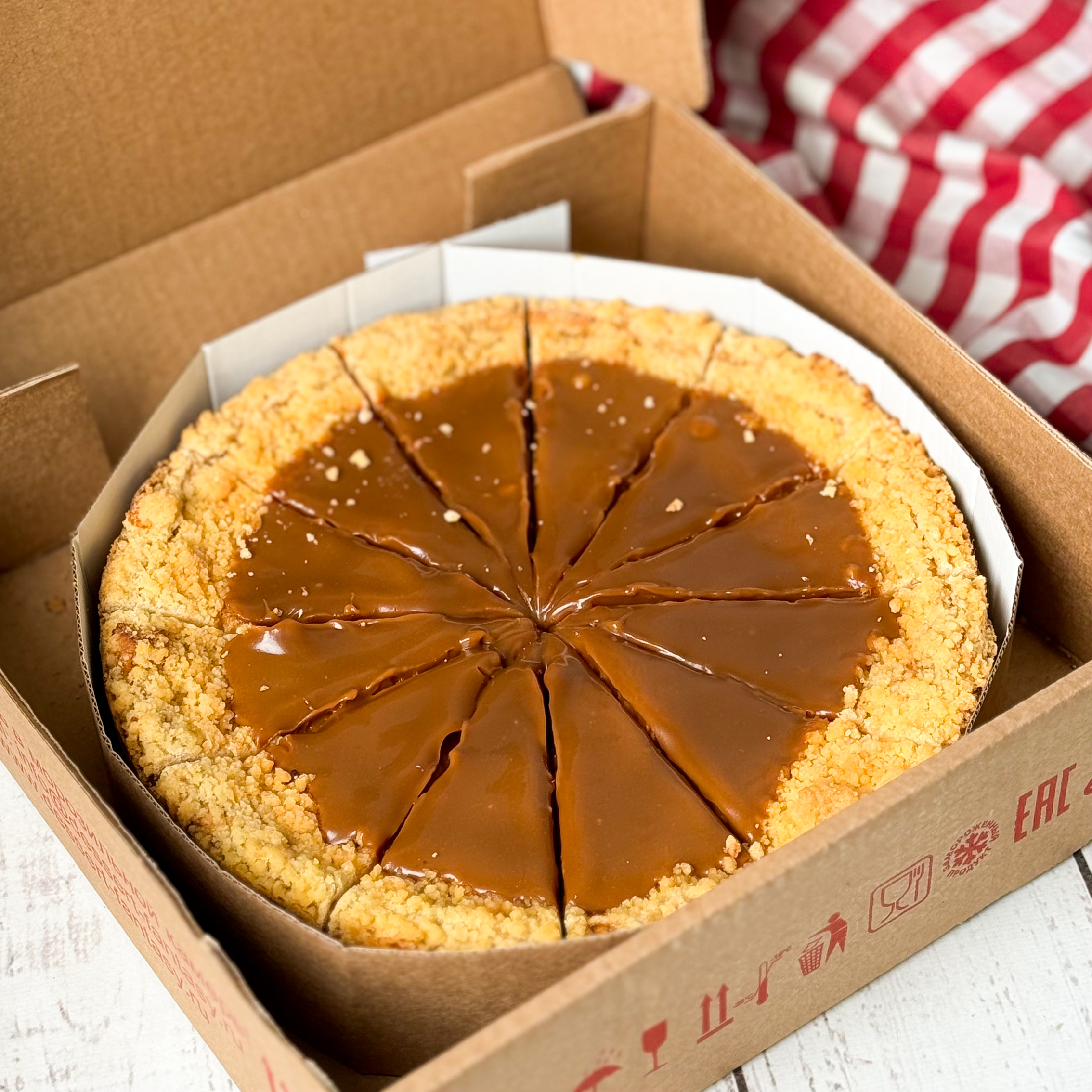 Пирог "Карамельно-яблочный" изображение 8