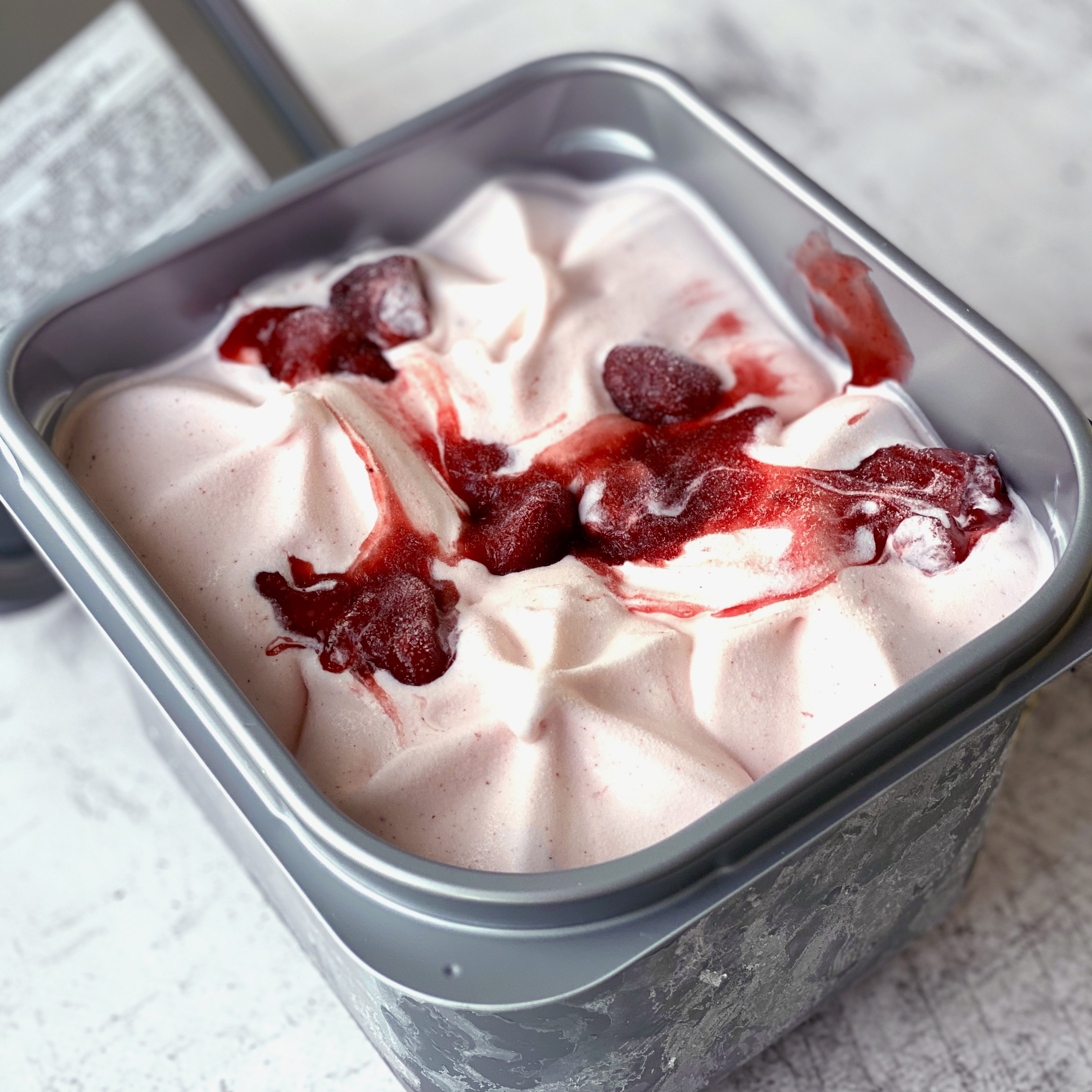 Пломбир Клубника со сливками 12% изображение 3