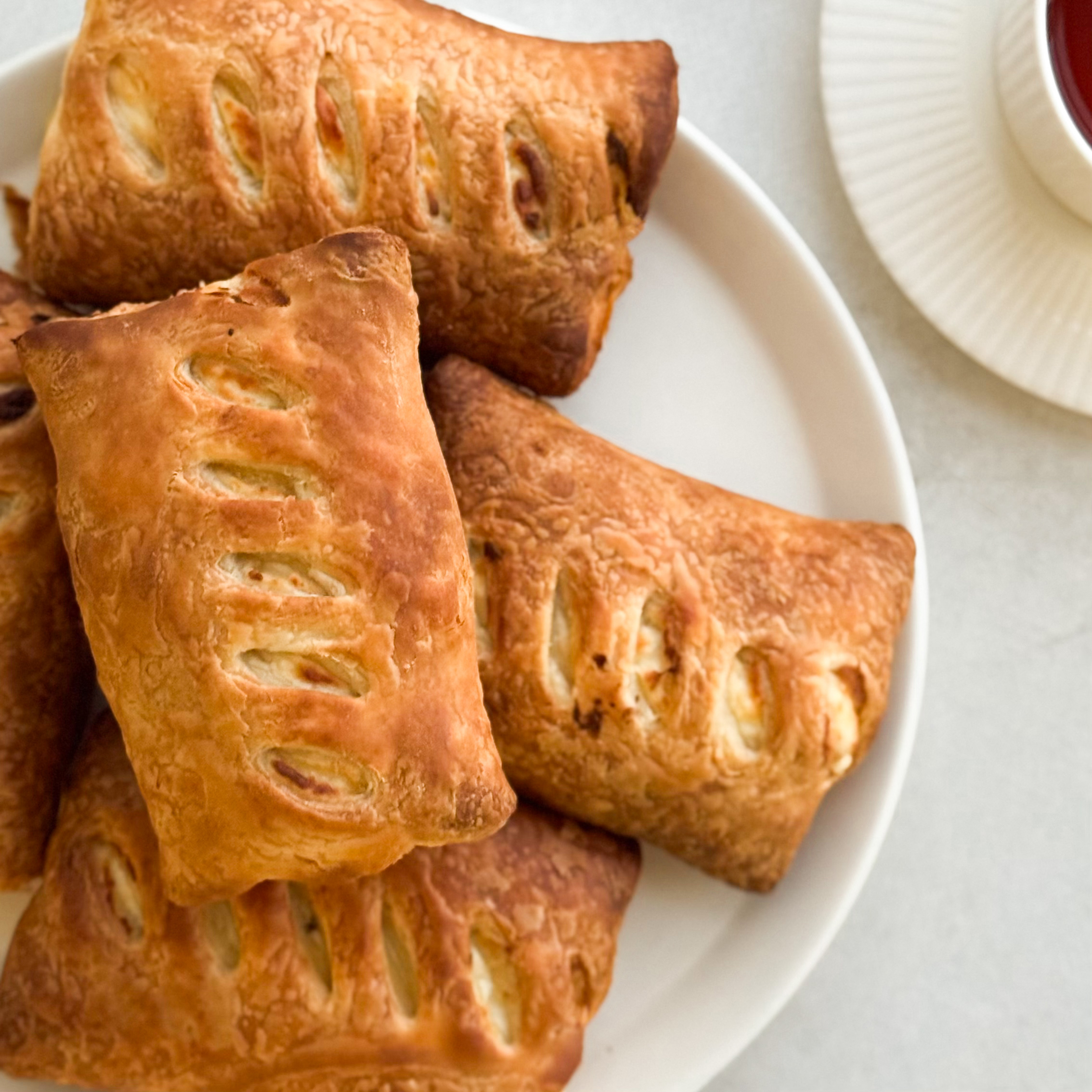 Слойка с ветчиной и сыром  изображение 6