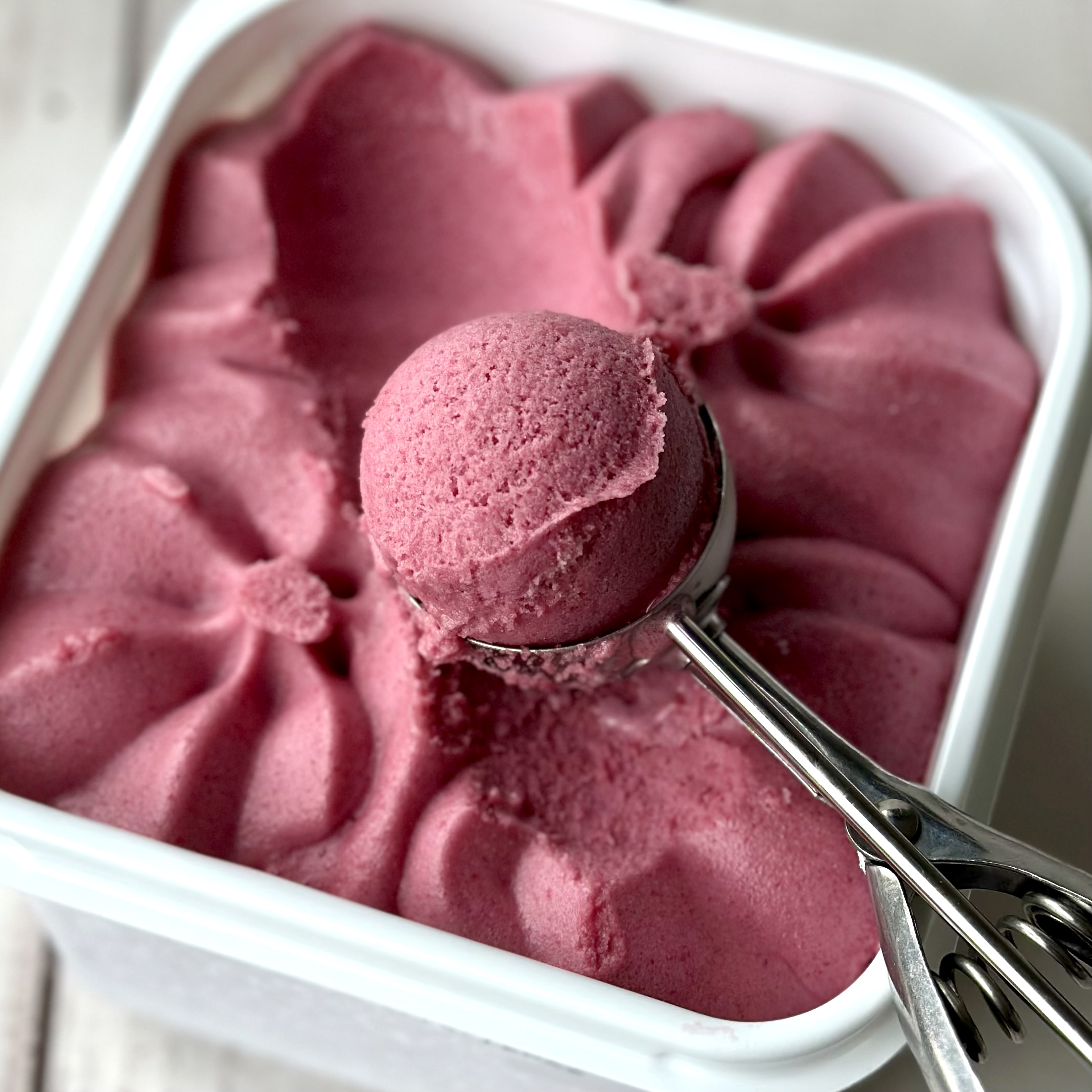 Сорбет с ароматом чёрной смородины фруктовый изображение 1