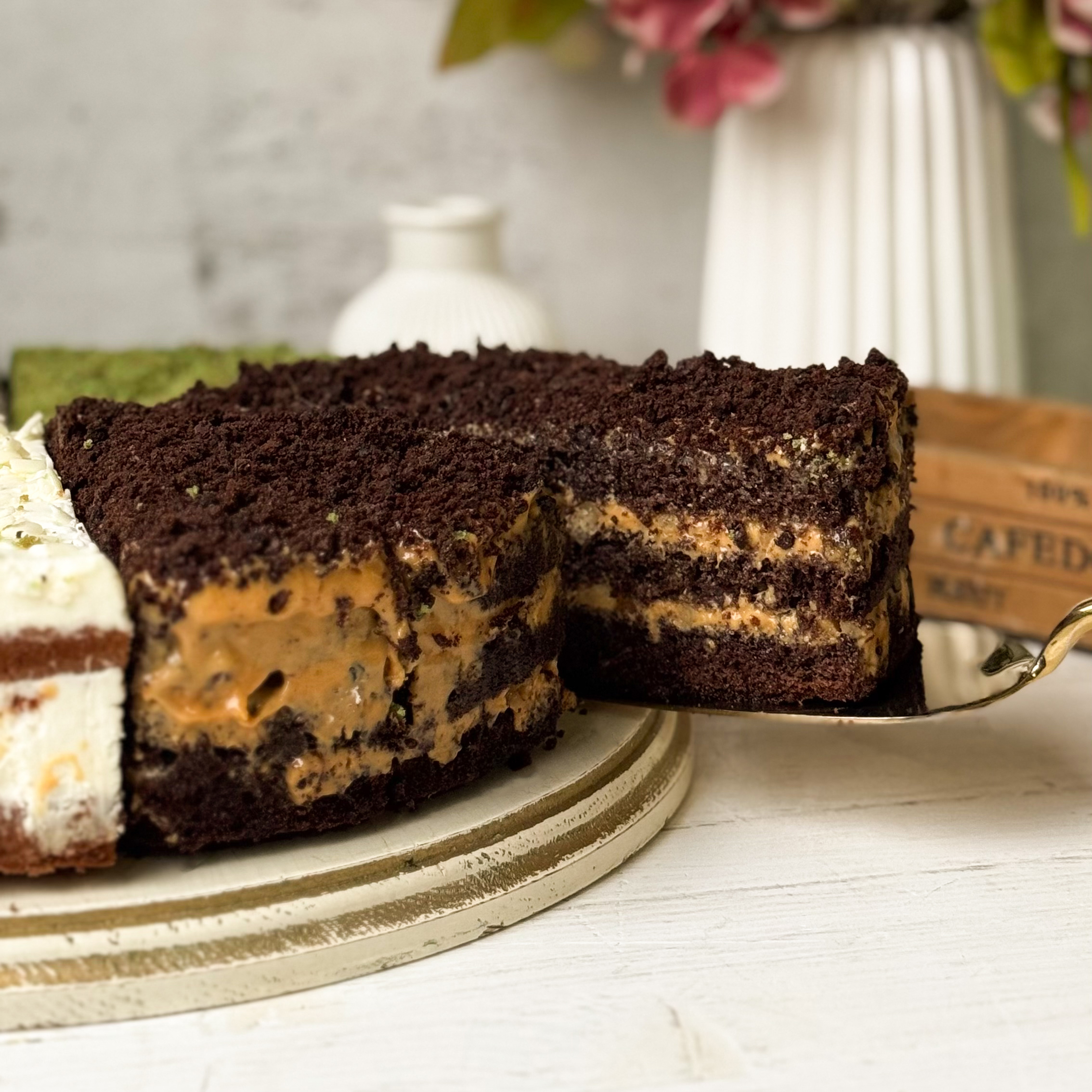 Ассорти из 4 видов тортов 14 порций изображение 6