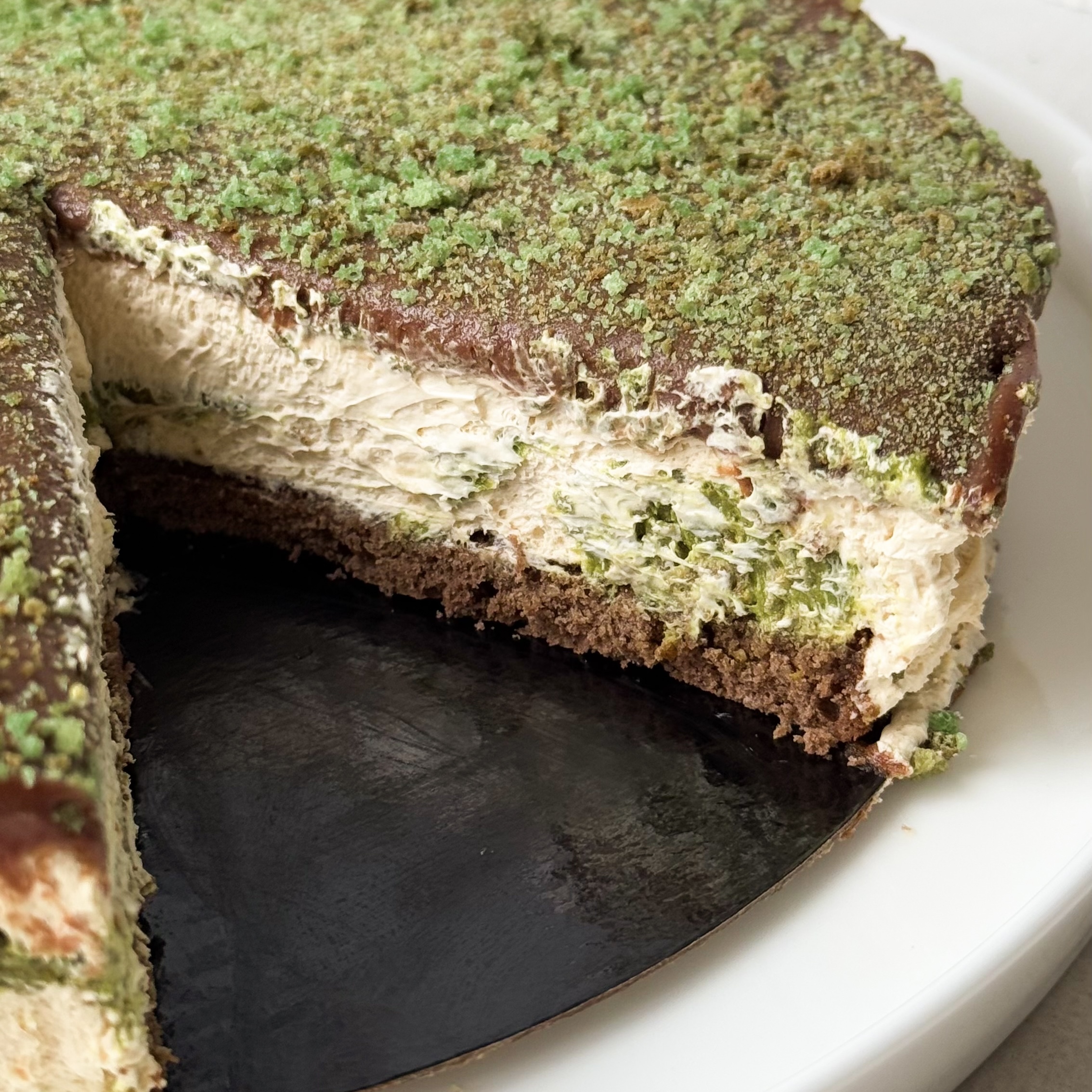 Торт "Дубайский шоколад" (не нарезан) изображение 6