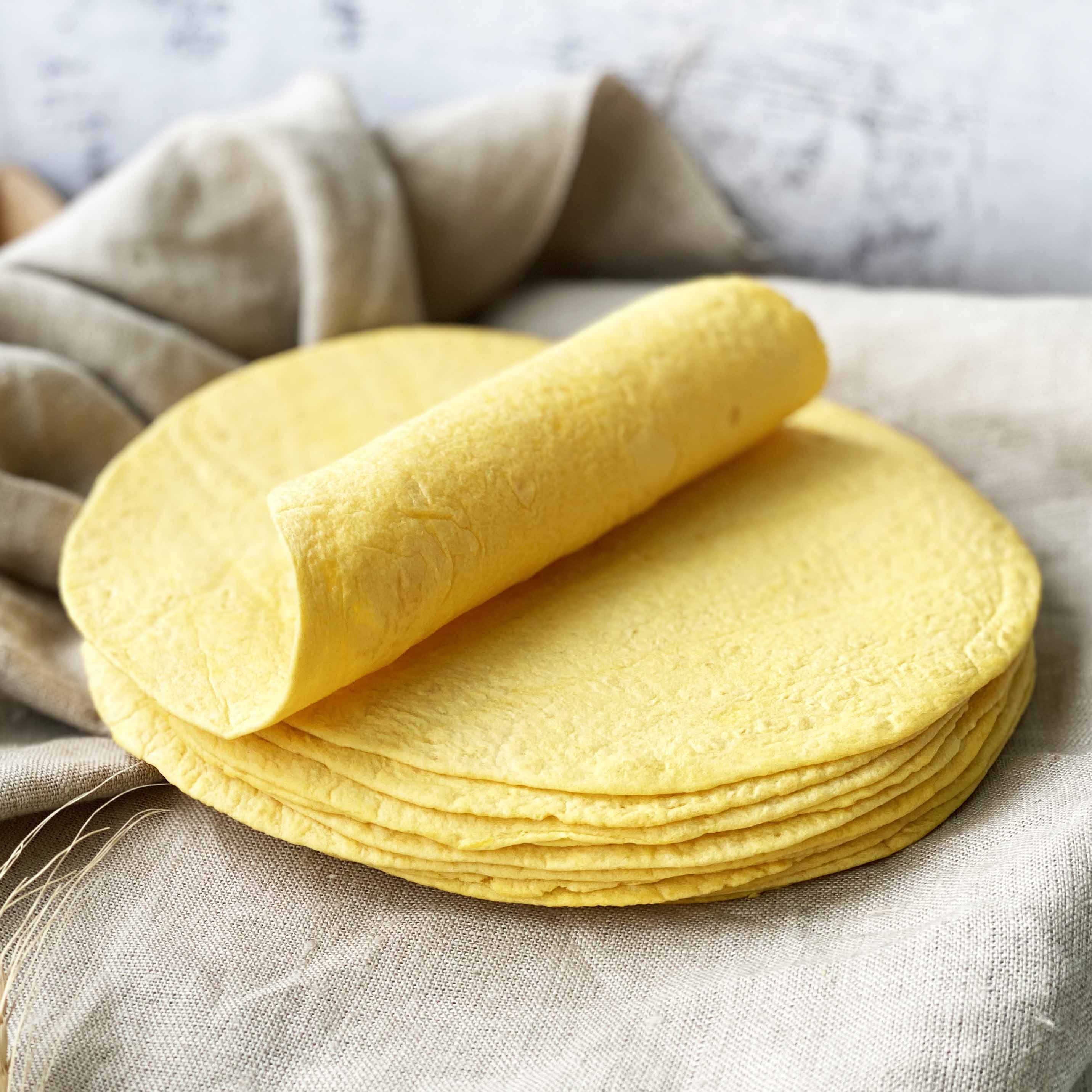 Сырная лепёшка из пшеничной муки высшего сорта изображение 1