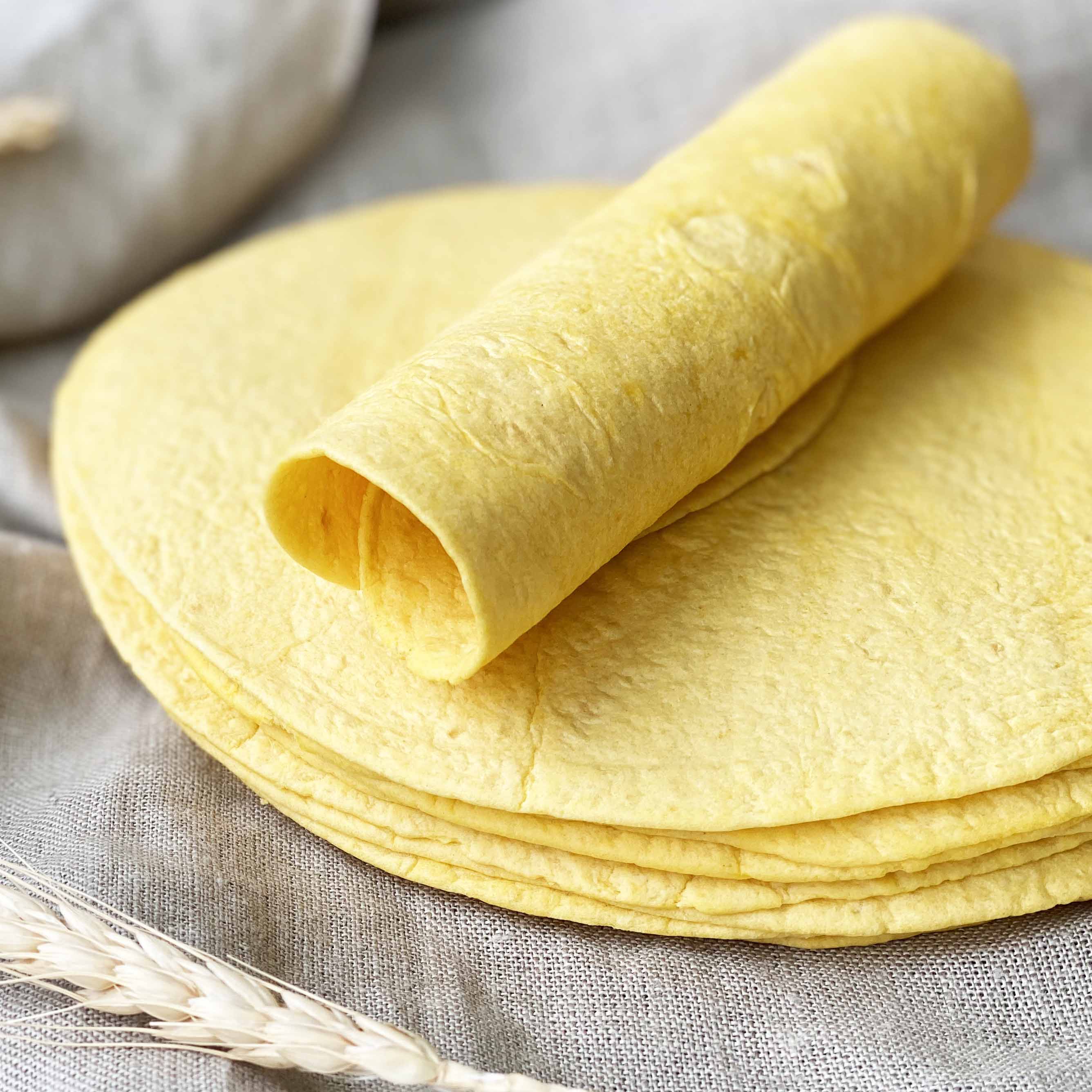 Сырная лепёшка из пшеничной муки высшего сорта изображение 2