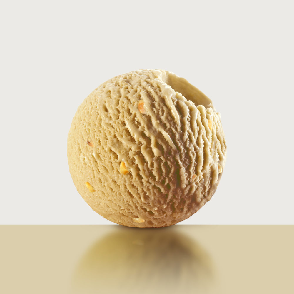 Замороженный десерт со вкусом изысканного фундука с хрустящими кусочками фундука изображение 1