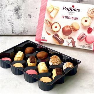 Ассорти (макаруны, профитроли, мини эклеры)