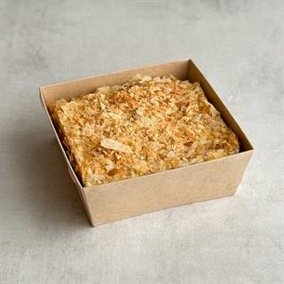 Бенто-торт Наполеон в индивид.упаковке. Нежнейшее сочетание слоёного теста и заварного крема.