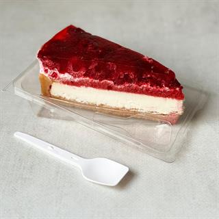 Нежнейший чизкейк из творожного сыра на сливочно-песочном корже, усыпанный ягодами свежей малины в желе.