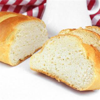 Городской батон сдобный