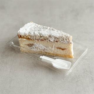 Традиционный торт юга Италии, Амальфитанского побережья. Элегантное сочетание нежного мусса на основе сыра Рикотта с кусочками груши между двумя воздушными бисквитами.