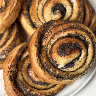 Улитка для выпекания с маком